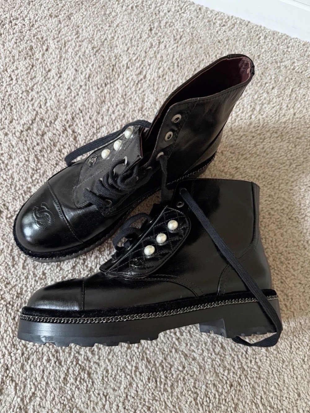 CHANEL Black Quilted Pearl-Accent Lace-Up combat Boots 9 - Picture 2 of 8